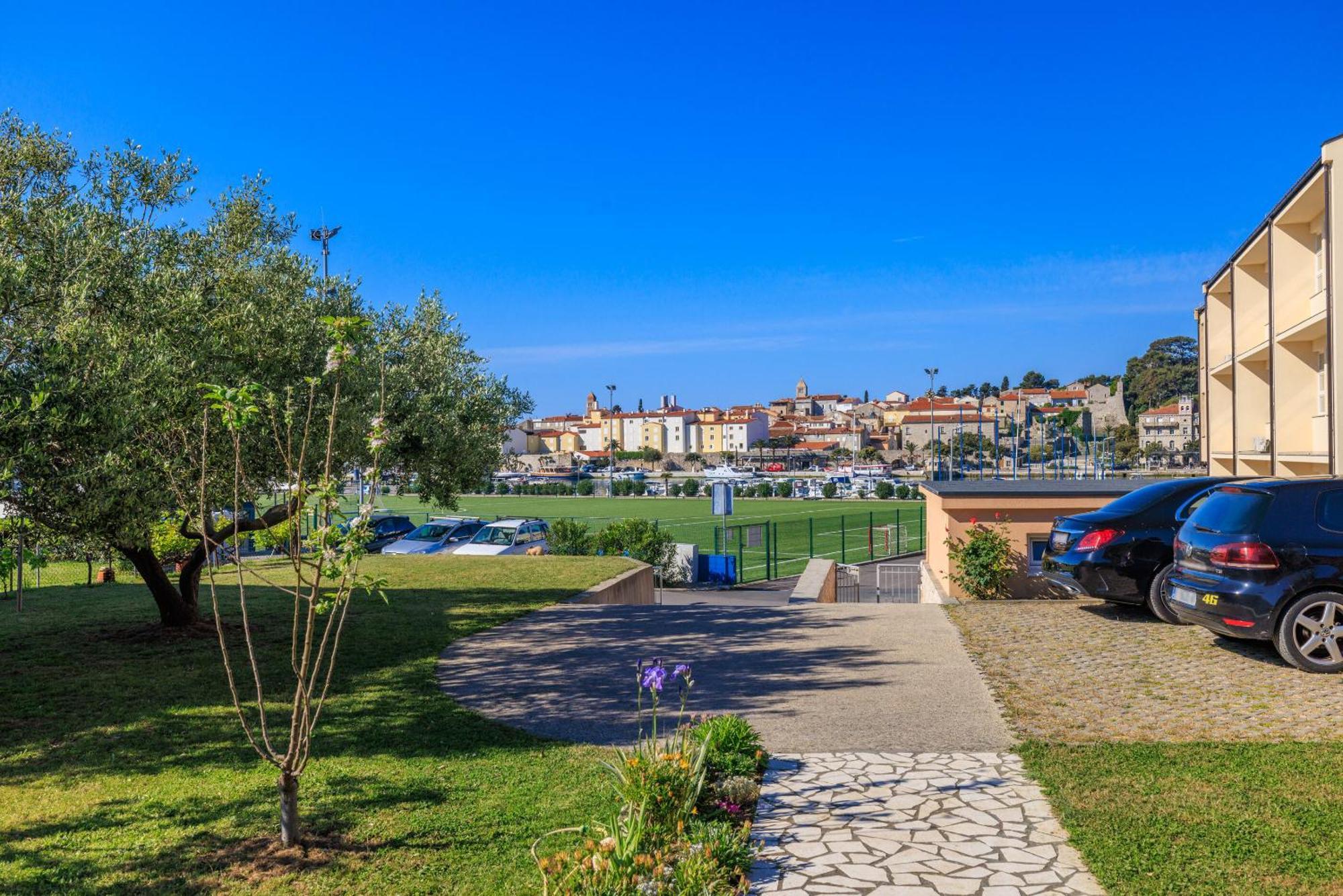Apartment Zdravka Banjol Екстер'єр фото